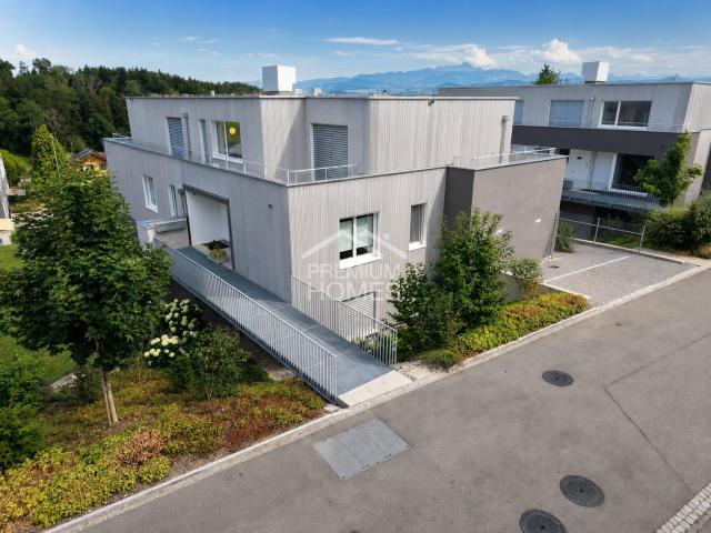 EXKLUSIVITÄT MIT PANORAMA UND STIL DAS JUWEL