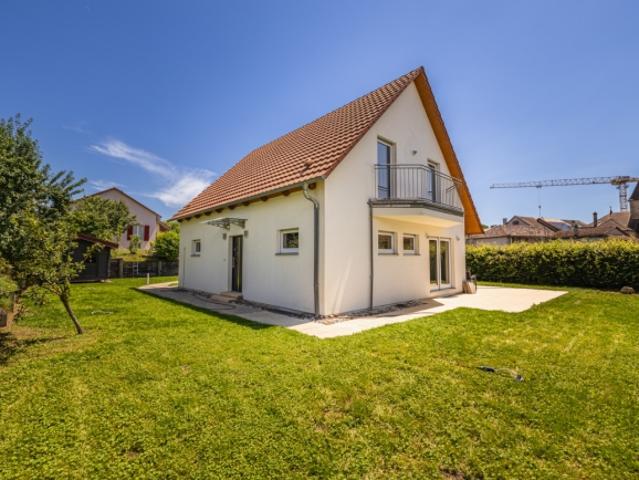 Exklusivität Proximmo – freistehende Villa Minergie mit 5,5 Zimmern in Bavois mit Garten, Terrasse und Doppelgarage