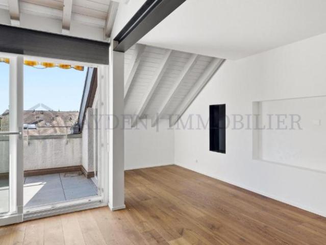 EXKLUSIVITÄT – renovierte 5,5 Zimmer Wohnung in EYSINS