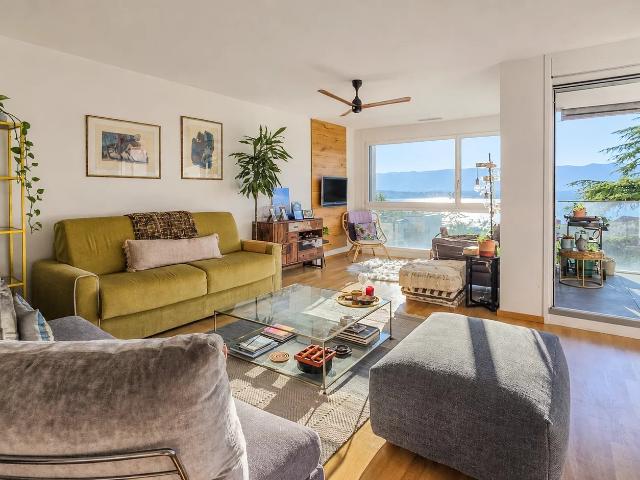 Exklusivität – Wunderschöne 4 Zimmer Wohnung mit atemberaubendem Seeblick