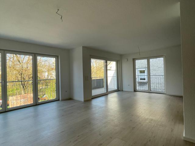 Exlusive 4,5 Zimmer Wohnung im Herzen von Crailsheim, Balkon, Einbauküche, Tiefgaragenstellplatz