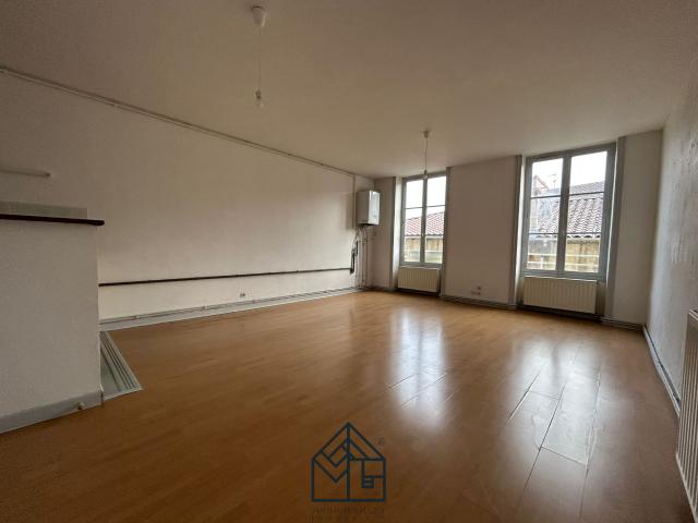 EXLUSIVITE appartement type 3 à Charlieu