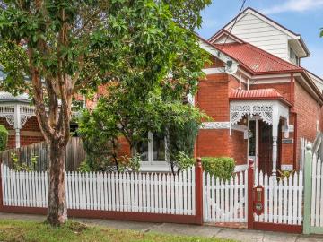 Expanded elegance with dual street frontage