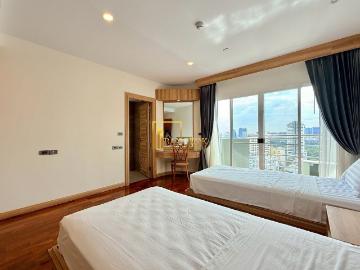 Expansive 3 Bedroom Luxury Apartment For Rent in Nana Area BR20662AP