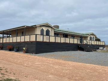 South Australia - Balcony, Access for people with disabilities