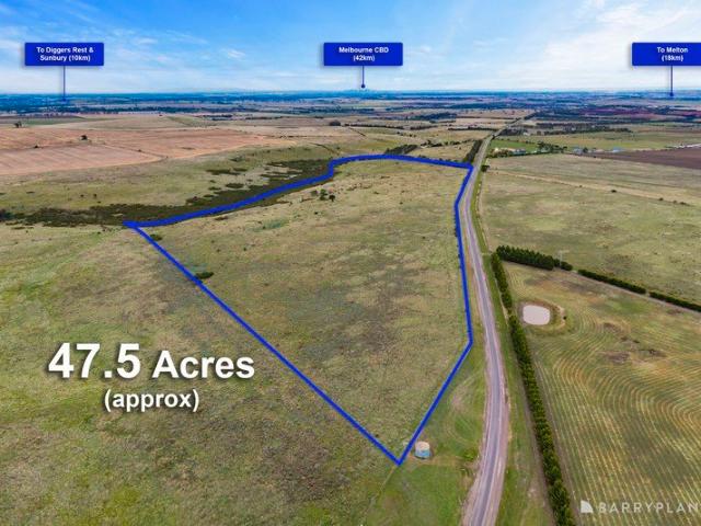 Expansive 48 Acre Landholding with Panoramic City Views