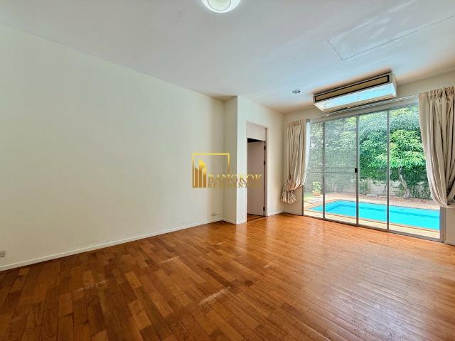Expansive 4 Bedroom House With Pool Near Thonglor Area BR28183SH