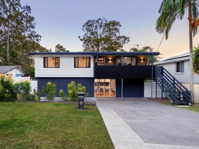EXPANSIVE 843M2 FLAT BLOCK / DUAL LIVING POTENTIAL