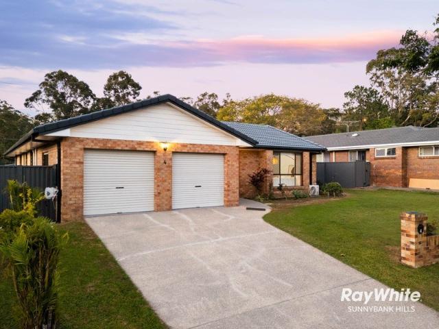 Expansive 865sqm Family Home with Future Potential & Excellent Connectivity