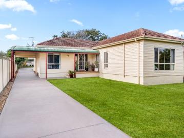 Expansive 923sqm Parcel with Cinema Room, Retreat and Endless Possibilities
