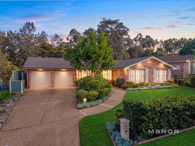 Expansive 930sqm Block Walking Distance to Matthew Pearce School!