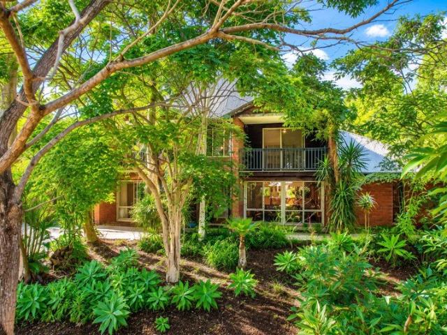Expansive, Character Rich Family Home on a Superb 2123m2 Allotment