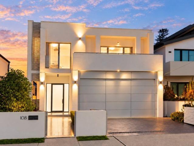 Expansive Double Brick Family Living Moments from Water's Edge