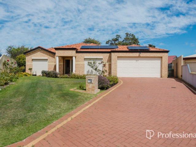 EXPANSIVE FAMILY HOME ON 810SQM