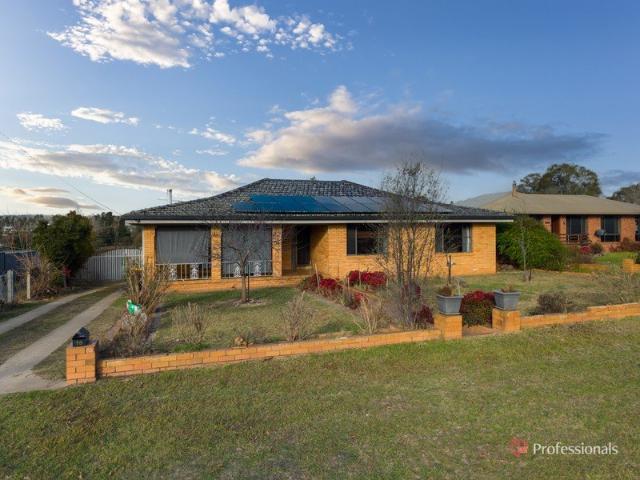 Expansive Family Living with Exceptional Storage and Workshop Space