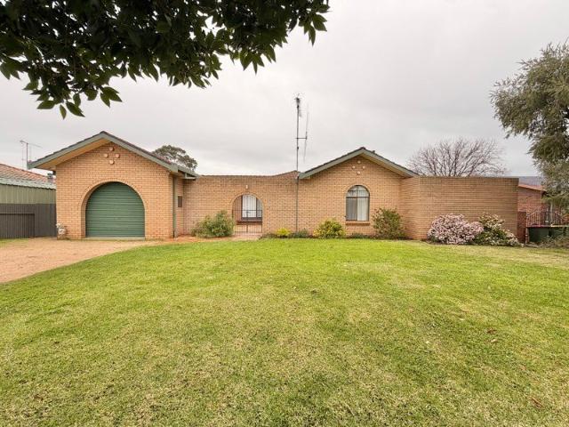 Expansive Family Living with Space, Style and Comfort