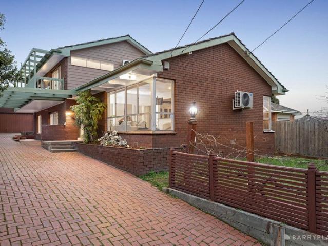 Expansive Family Living With Versatile Appeal