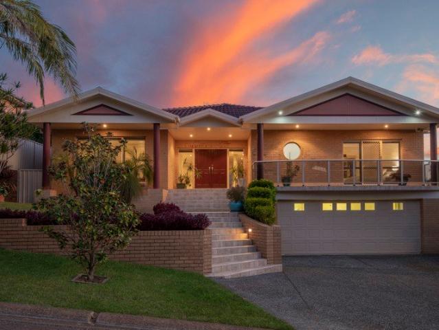 Expansive Family Living & Entertaining