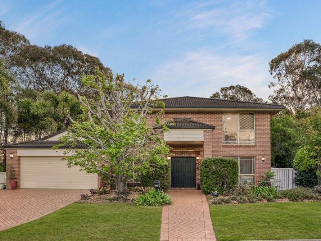Expansive Family Living in a Peaceful & Private Carseldine Enclave