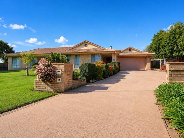 Expansive Family Living Moments from the CBD