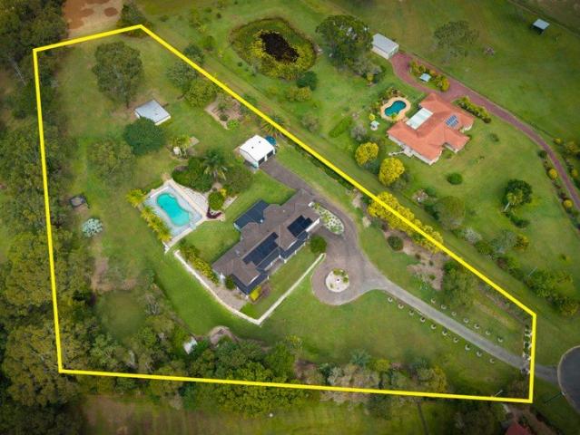 Expansive Family Living on 2.5 Acres