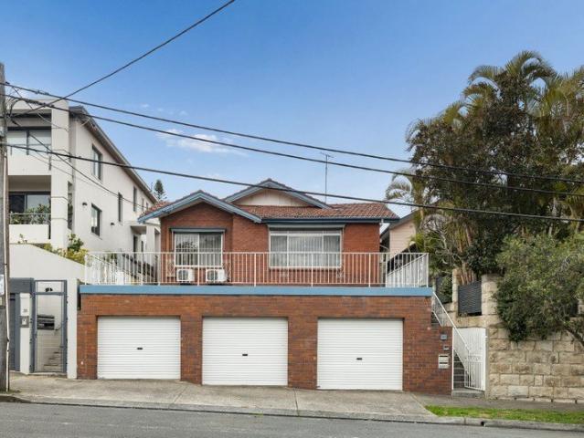 Expansive Family Residence with Exceptional Space and Lifestyle Appeal