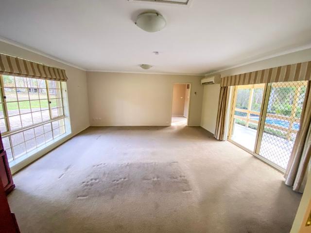 Expansive home With Attached Granny Flat In Premium Area