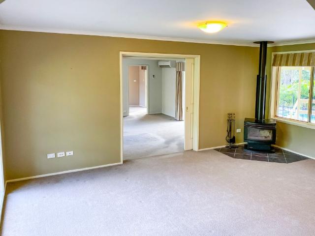 Expansive home With Attached Granny Flat In Premium Area