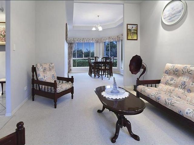 Expansive Low Set Family Home!