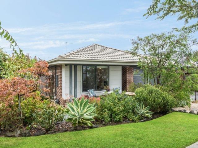 Expansive Living in sought after Drysdale