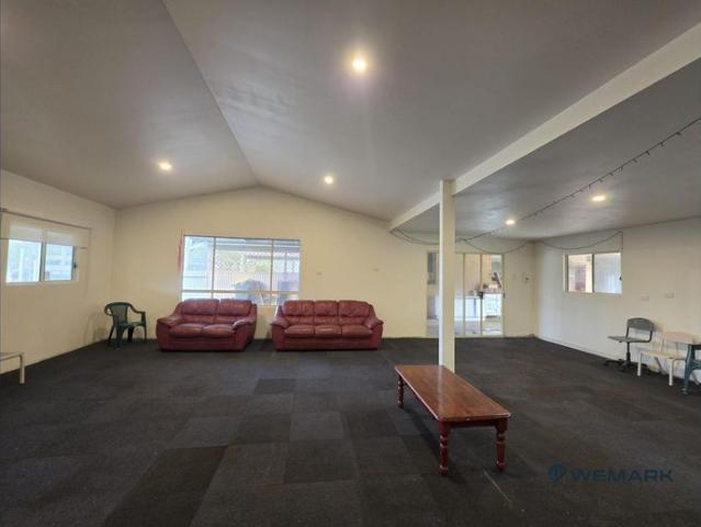 Expansive Lifestyle Property with Dual Living on Over 4 Hectares!