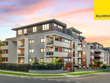 Expansive Modern 1 Bed Apt, Mins to Metro!