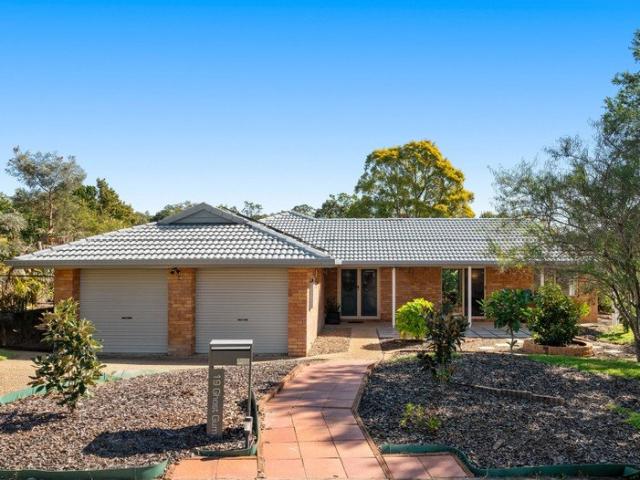Expansive Single Level Family Living on a Level 1,540sqm Allotment