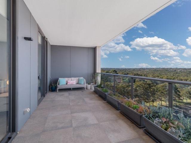 Expansive Penthouse Living with National Park Views and Metro Access