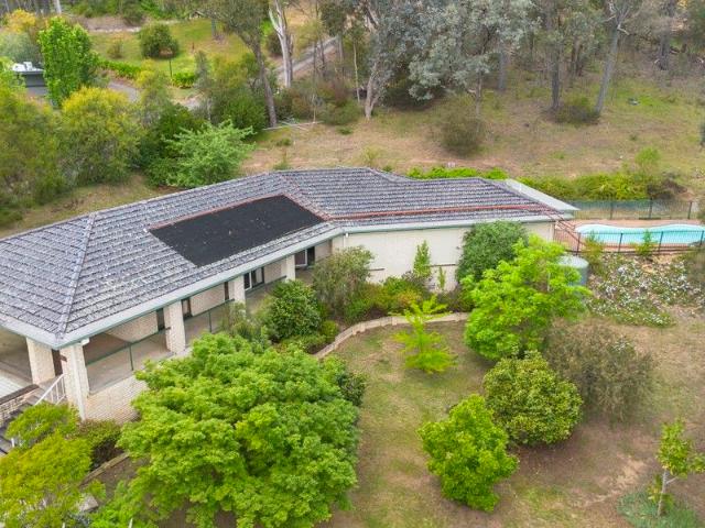 EXPANSIVE PROPERTY WITH DEVELOPMENT POTENTIAL IN SOUGHT AFTER AREA IN MYRTLEFORD