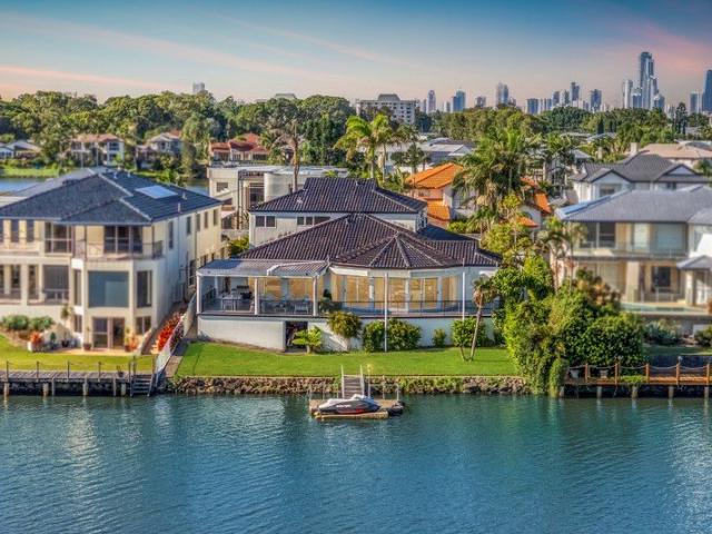 EXPANSIVE WATERFRONT LIVING WITH BREATHTAKING GOLD COAST VIEWS