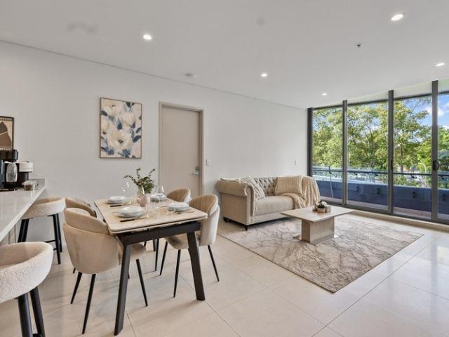 Expansive Wraparound Balcony Perfect for Entertaining!