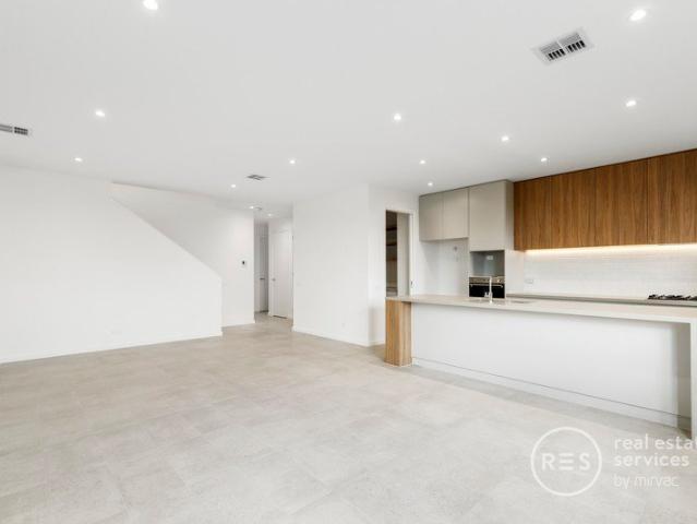 Expansive Townhome Living in an Unbeatable Location