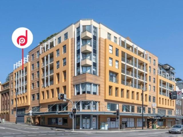 Expansive ThreeBedroom Apartment in a Landmark Newcastle Location