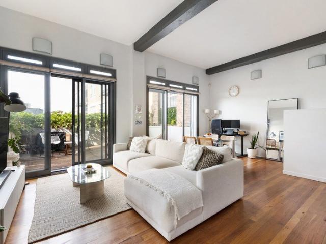 Expansive two bedder in iconic warehouse conversion
