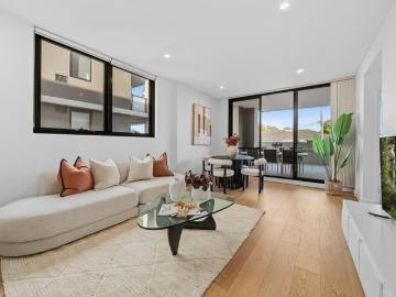 Expansive two bedroom retreat with unmatched 'Beecroft Place' convenience