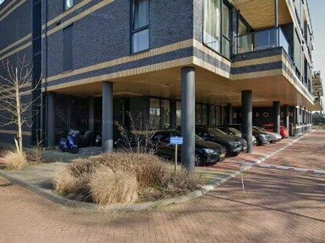 Expats: Apartment for rent in Albrandswaard, South Holland