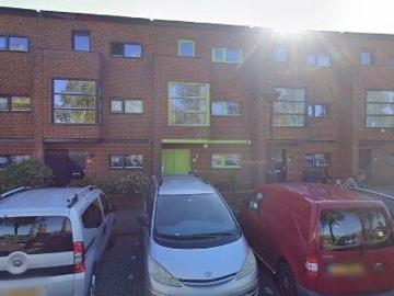 Expats: Apartment for rent in The Hague Escamp, The Hague