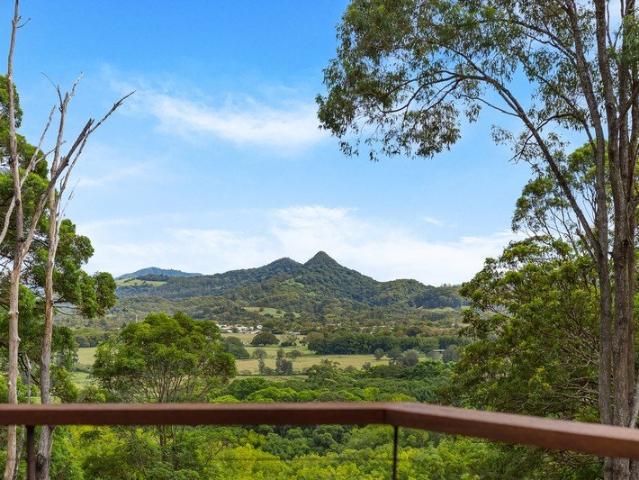 Idyllic coastal hinterland oasis multi dwelling private family compound with 300 degree views