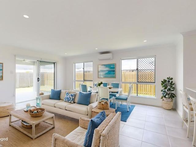 Experience Modern Living in Burdell