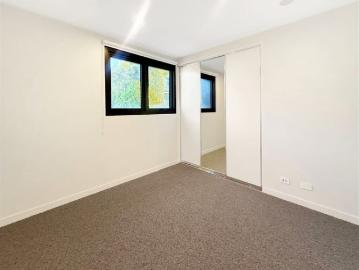 EXPERIENCE MODERN & LOW MAINTENANCE LIVING