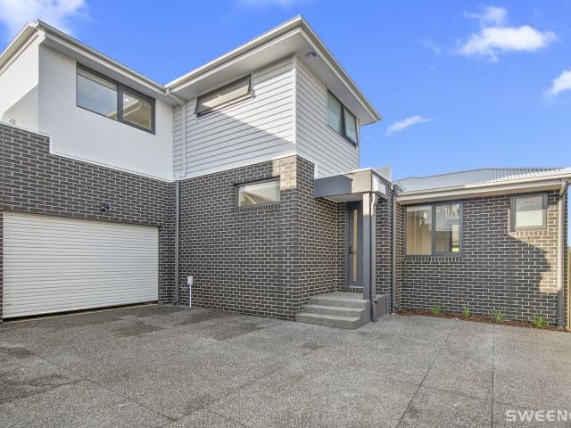 Experience contemporary living in this brand new, chic and spacious residence, perfectly positioned in a prime location