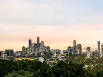 Experience Elevated Living With Spectacular City Skyline Views