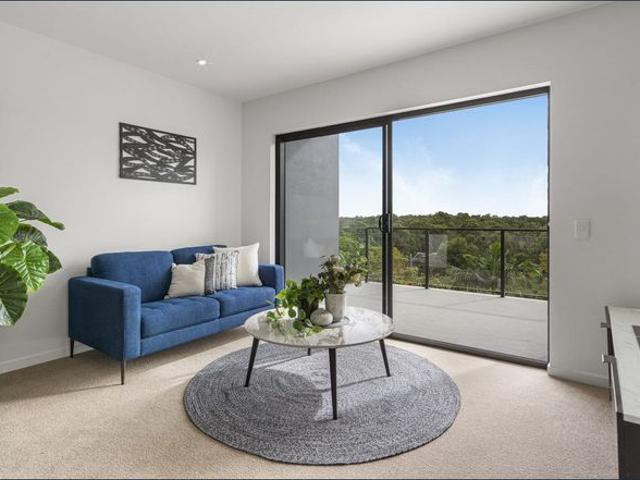 Experience luxurious living at 'The Beverley Rochedale'