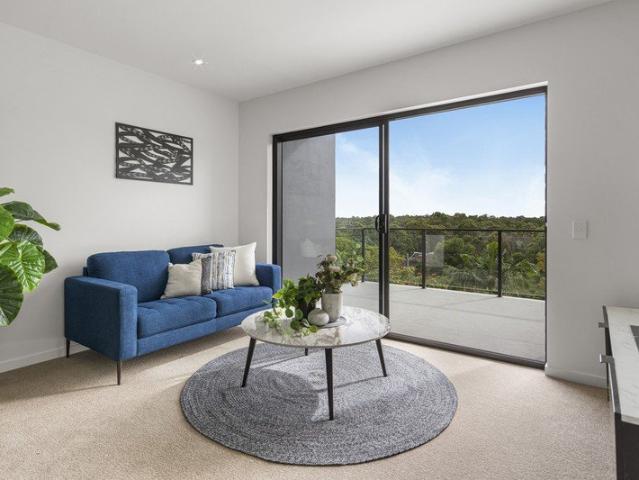 Experience luxurious living at 'The Beverley Rochedale'